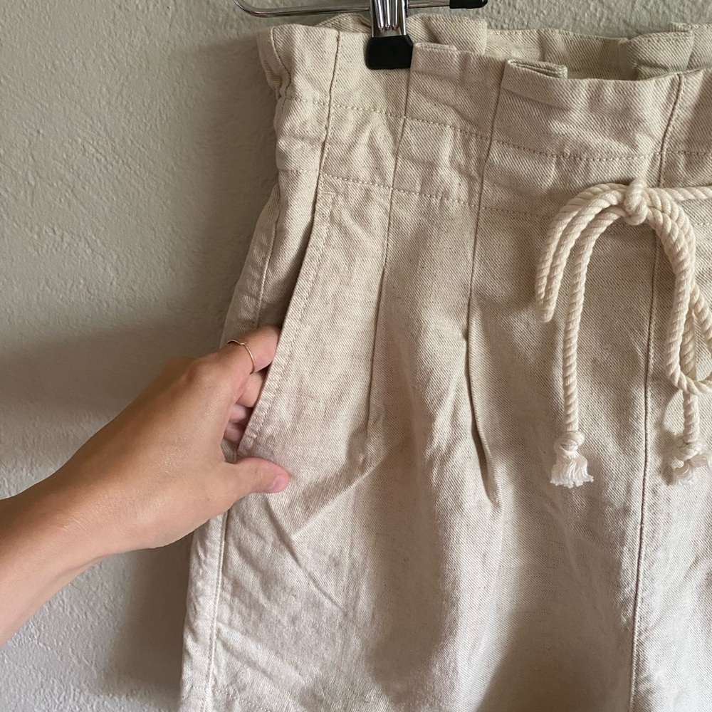 Madewell Drawstring Pull-On Paperbag Shorts - Picture 2 of 7
